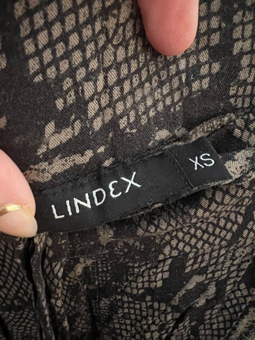 Fun Snakeskin Patterned Pants - Picture 3 of 4